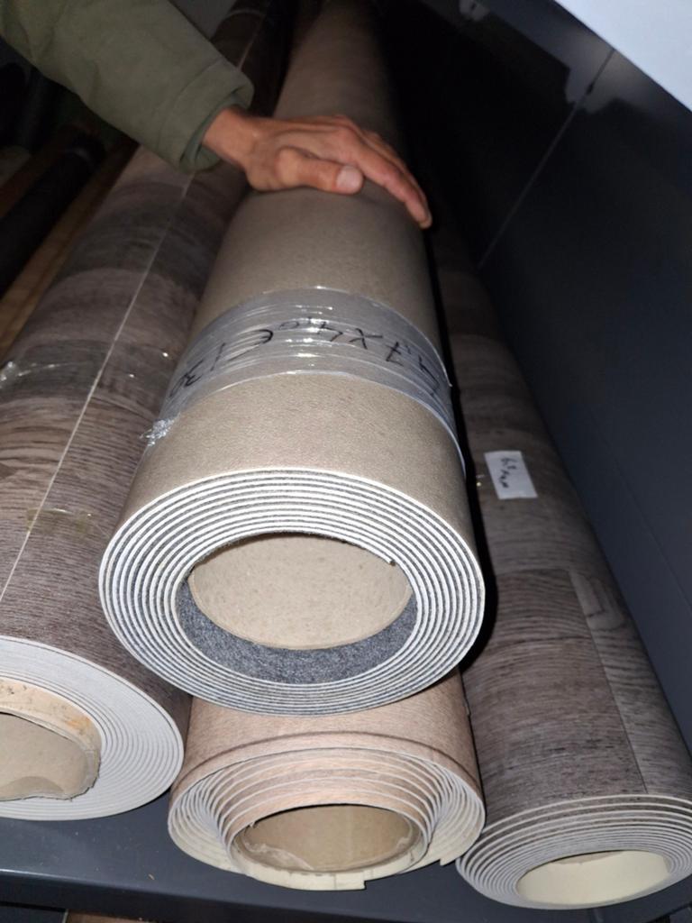 Vinyl vloer op rol met geïntegreerde ondervloer 4,70x4, Ophalen, Houtnerf, Nieuw, Minder dan 10 m²