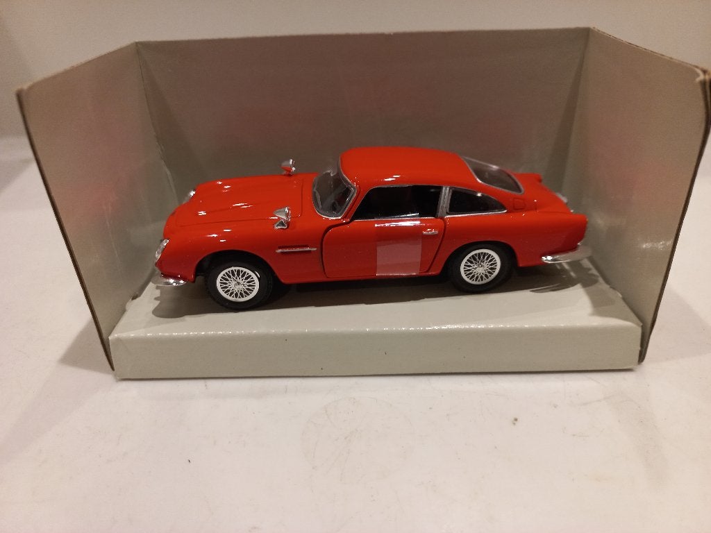 Aston Martin DB5 Schuco Junior Line 1:43 modelauto 139, Hobby en Vrije tijd, Modelauto's | 1:43, Ophalen of Verzenden, Nieuw, Auto