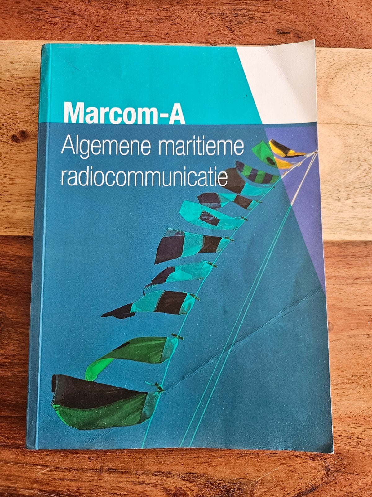 Marcom-A: Algemene maritieme radiocommunicatie, Boeken, Ophalen of Verzenden, Gelezen, Overige onderwerpen, STC-Group