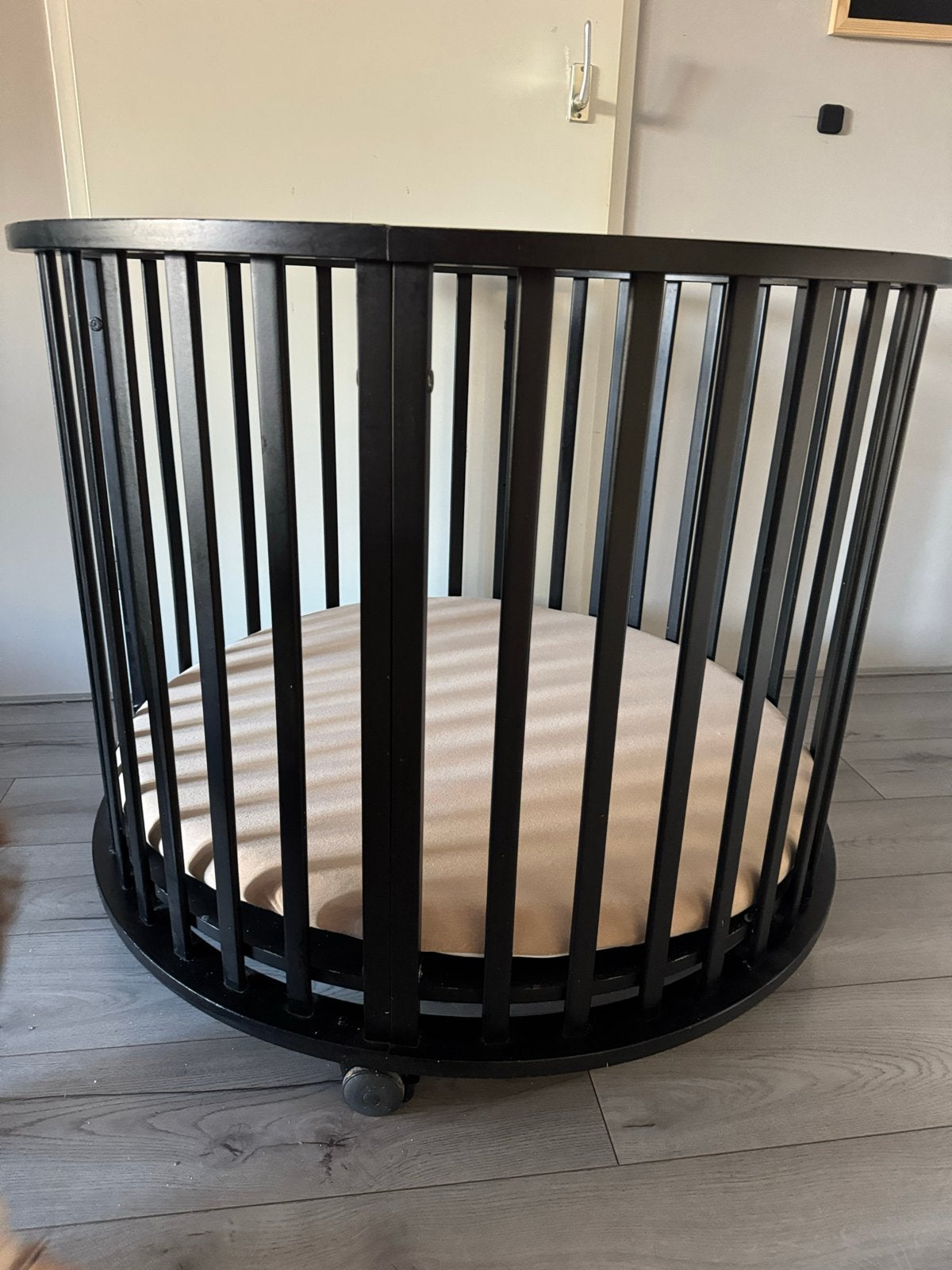 Europe Baby Circa Ronde Box Mat Zwart, Kinderen en Baby's, Ophalen, Gebruikt, Rond, In hoogte verstelbaar