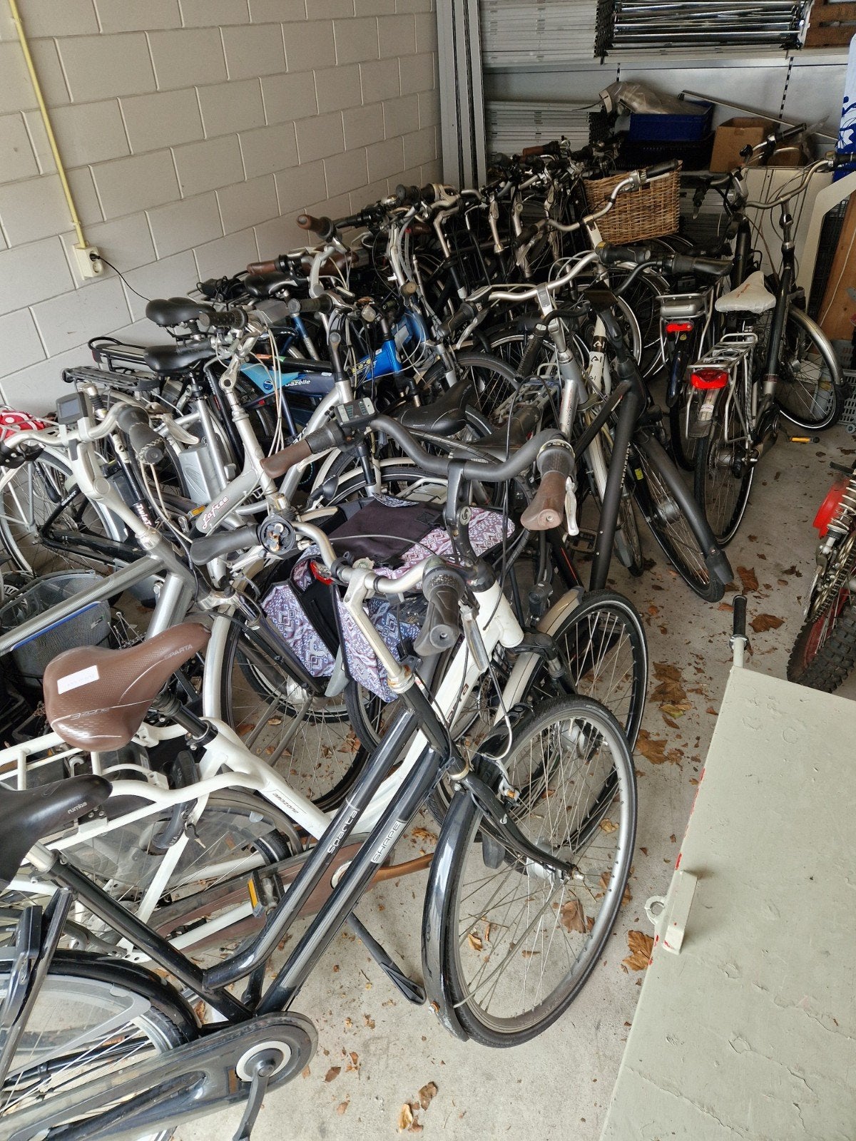 Diverse fietsen te koop - e bike en gewone fietsen, Overige merken, Velgrem, Versnellingen, Ophalen of Verzenden