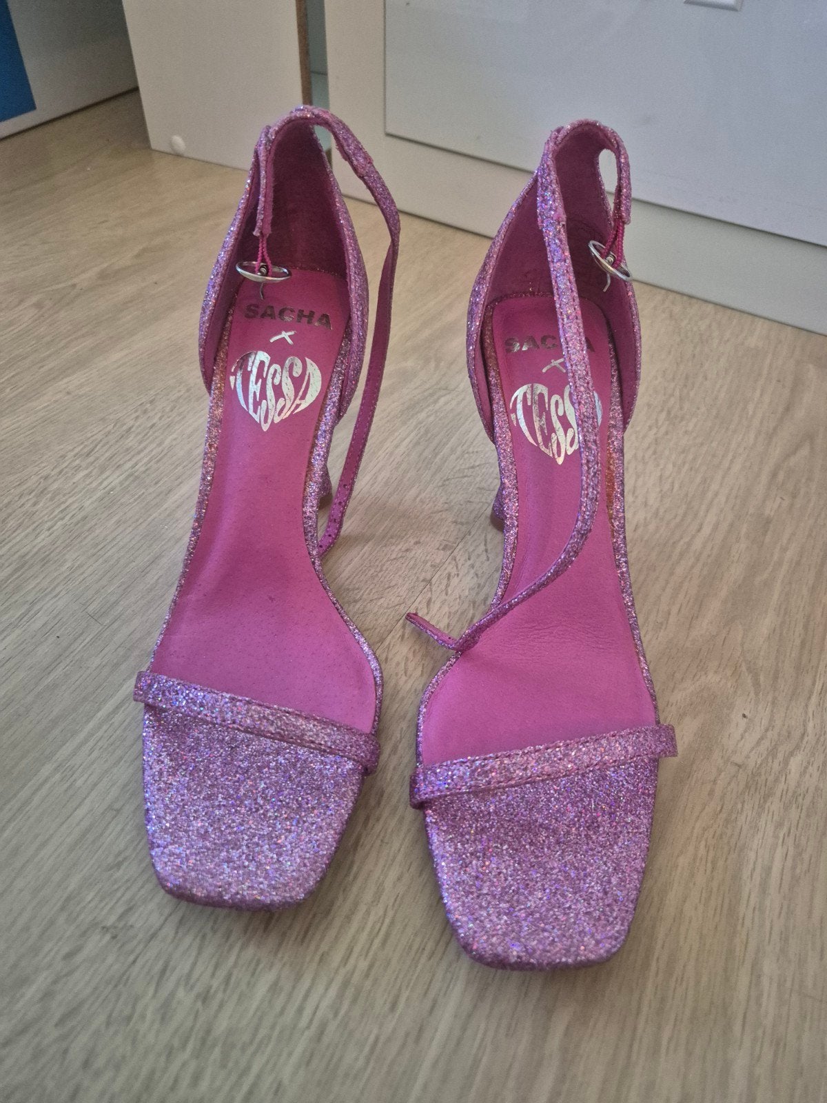 Nieuwe roze Sacha hakken maat 38, Pumps, Nieuw, Ophalen of Verzenden, Roze