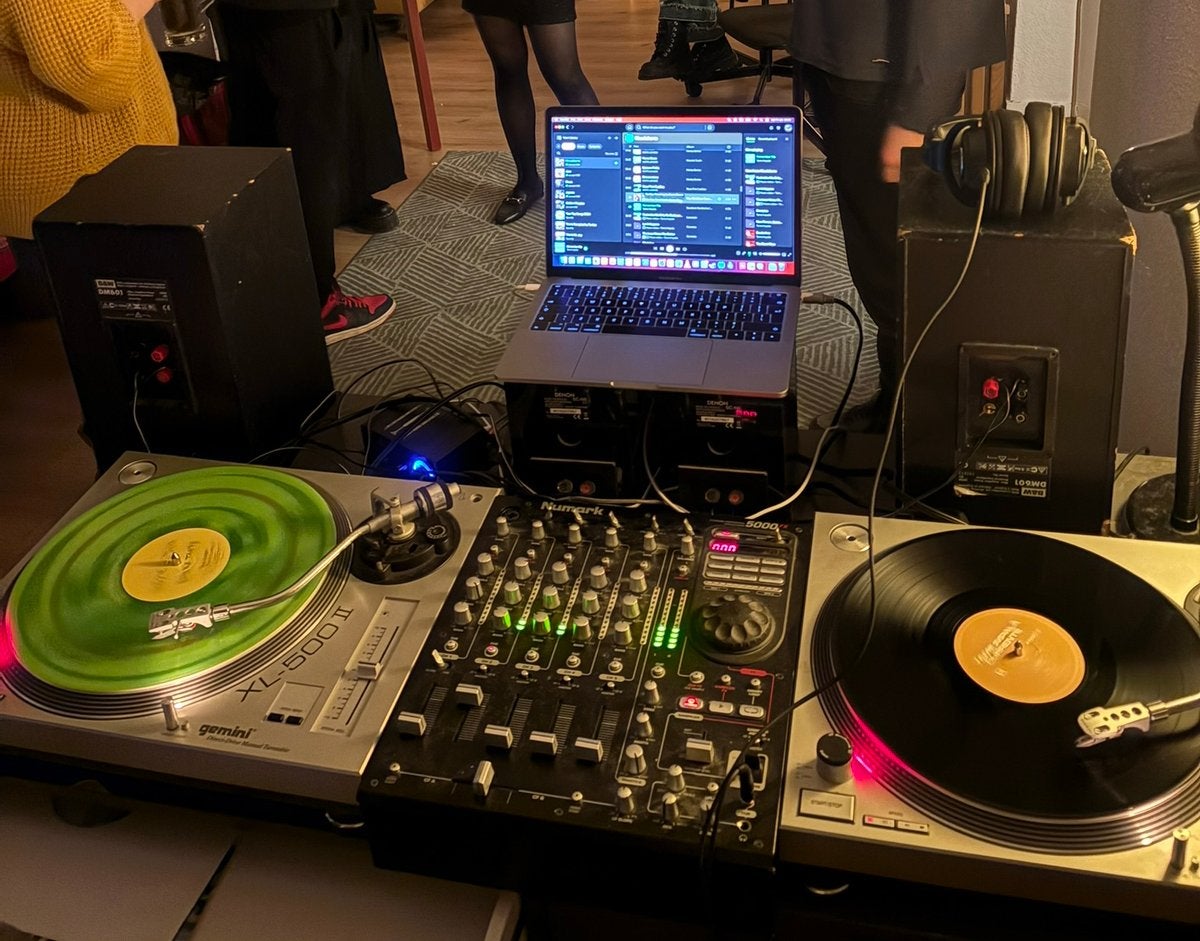 Complete DJ-set: 2x Gemini 500 XL + Numark 5000FX, Audio, Tv en Foto, Ophalen of Verzenden, Zo goed als nieuw, Overige merken