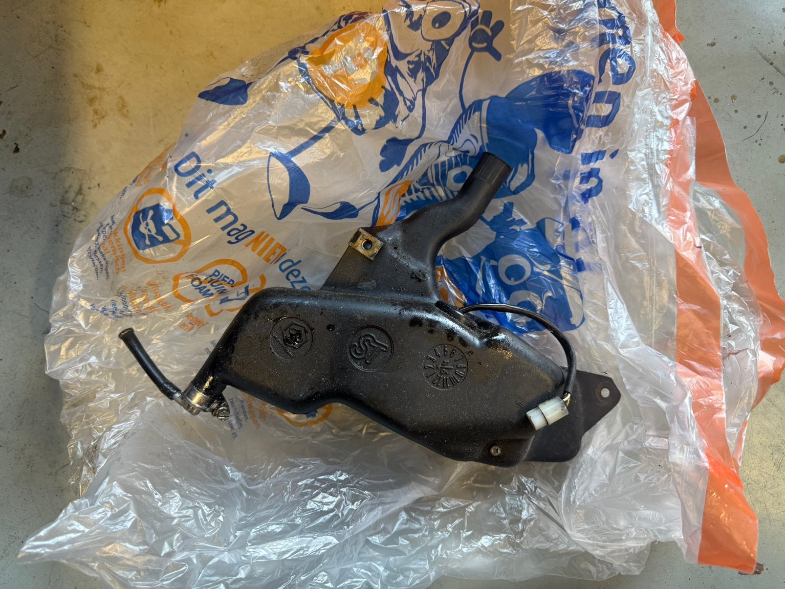 Piaggio Zip Type 3 Olietank Origineel + Olie Sensor, Fietsen en Brommers, Ophalen of Verzenden, Gebruikt, Tank, Piaggio