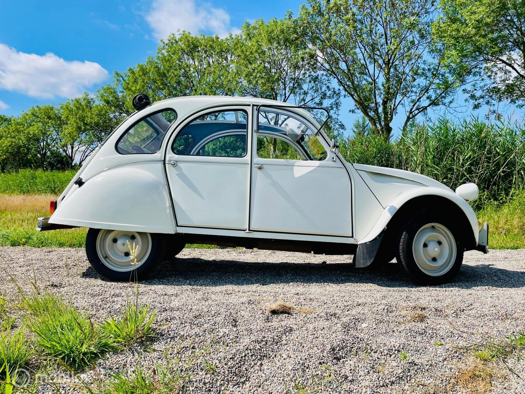 2cv6 Spécial blanc meije 04-1987 114.028 km | Import Fr, Auto's, Voorwielaandrijving, Overige modellen, Cabriolet, 4 stoelen
