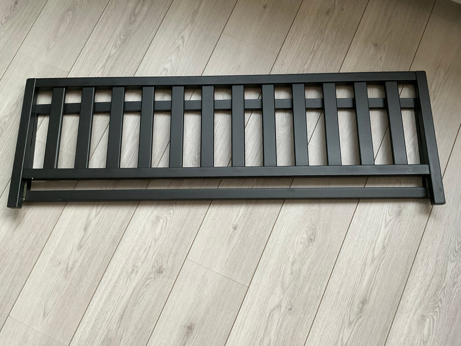 TWF Bedhek Zwart - Inklapbaar (40x120 cm), Ophalen, Gebruikt, Minder dan 140 cm, Minder dan 70 cm
