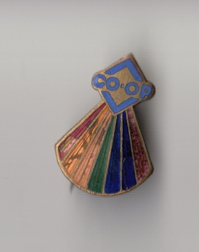 Coop Supermarkt emaille broche, Verzamelen, Gebruikt, Niet vindbaar, Niet vindbaar, Speldje of Pin