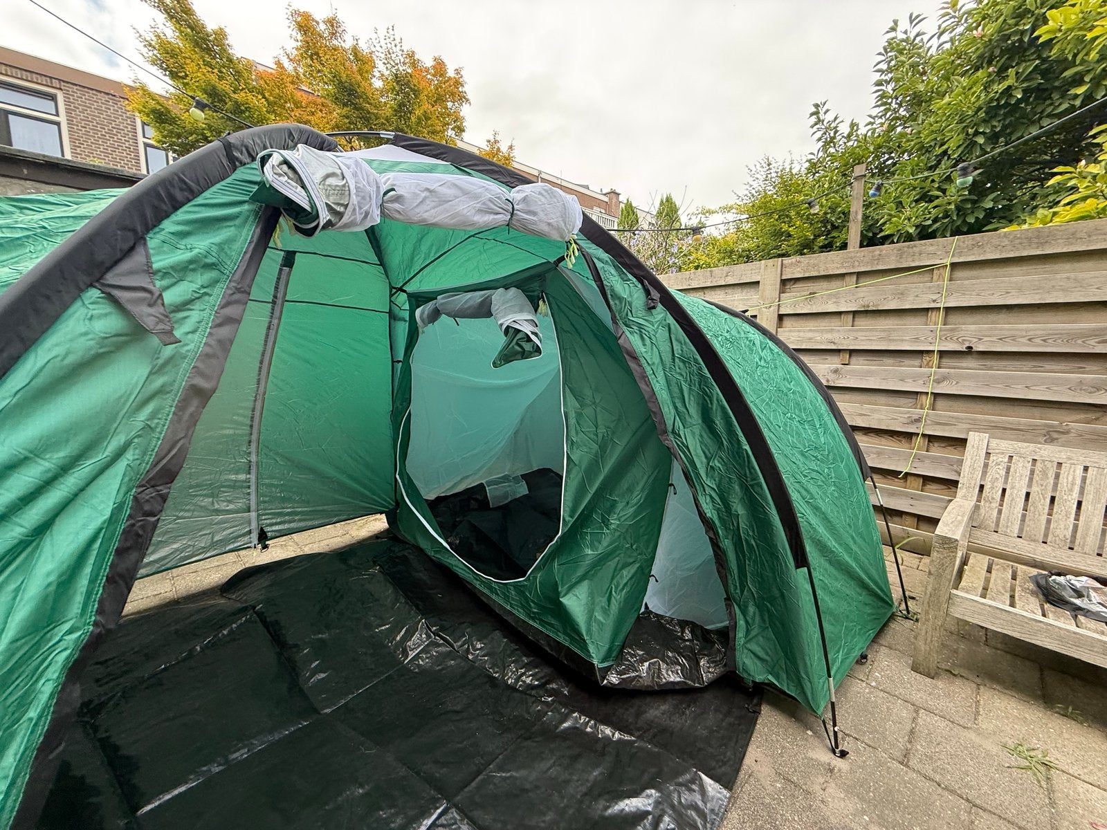 Tent | Ruime 8-persoons tent - Ideaal voor groepen/families, Ophalen, Gebruikt, Meer dan 6