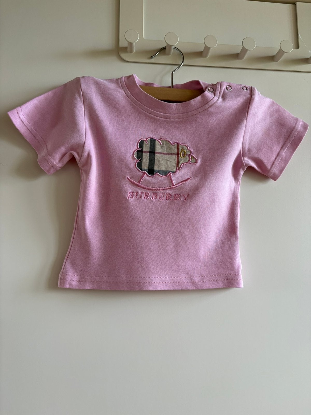 Nieuw burberry t-shirt, Ophalen of Verzenden, Zo goed als nieuw, Meisje, Shirt of Longsleeve