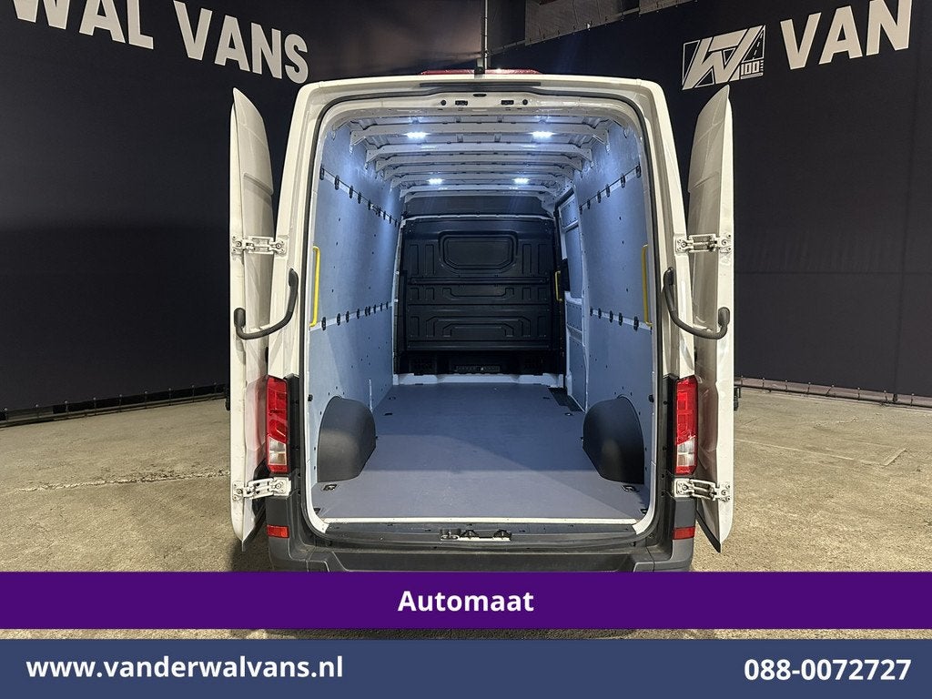 Volkswagen Crafter 2.0 TDI 140pk Automaat L4H3 L3H2 Euro6 Ai, Auto's, Bestelauto's, Stof, Gebruikt, 4 cilinders, Start-stop-systeem