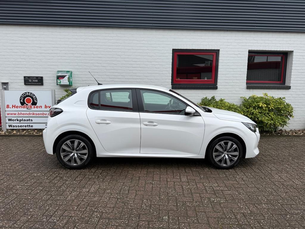 Peugeot 208 1.2 PureTech 100pk Active/ All season banden/ Ap, Keurmerk '100% Onderhouden', Gebruikt, Origineel Nederlands, Handgeschakeld