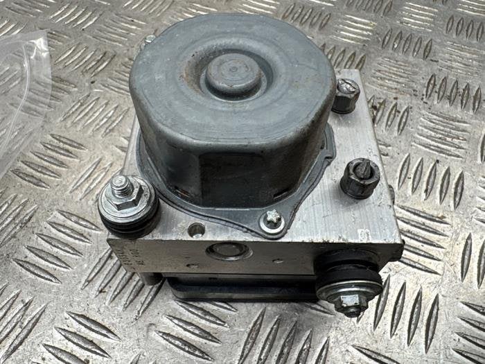 ABS Pomp van een Renault Captur, Gebruikt, -, Renault, -