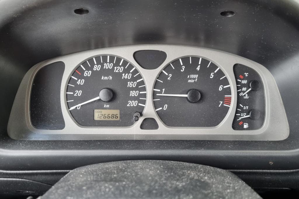 Opel Agila 1.2-16V Njoy, 126.000km NAP, Trekhaak. (bj 2003), Voorwielaandrijving, Blauw, Origineel Nederlands, Bedrijf