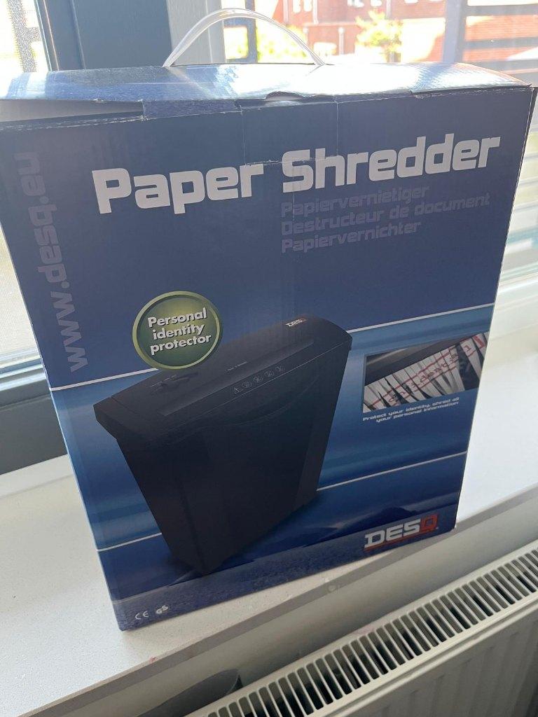 DESQ - Paper Shredder, Diversen, Ophalen, Zo goed als nieuw