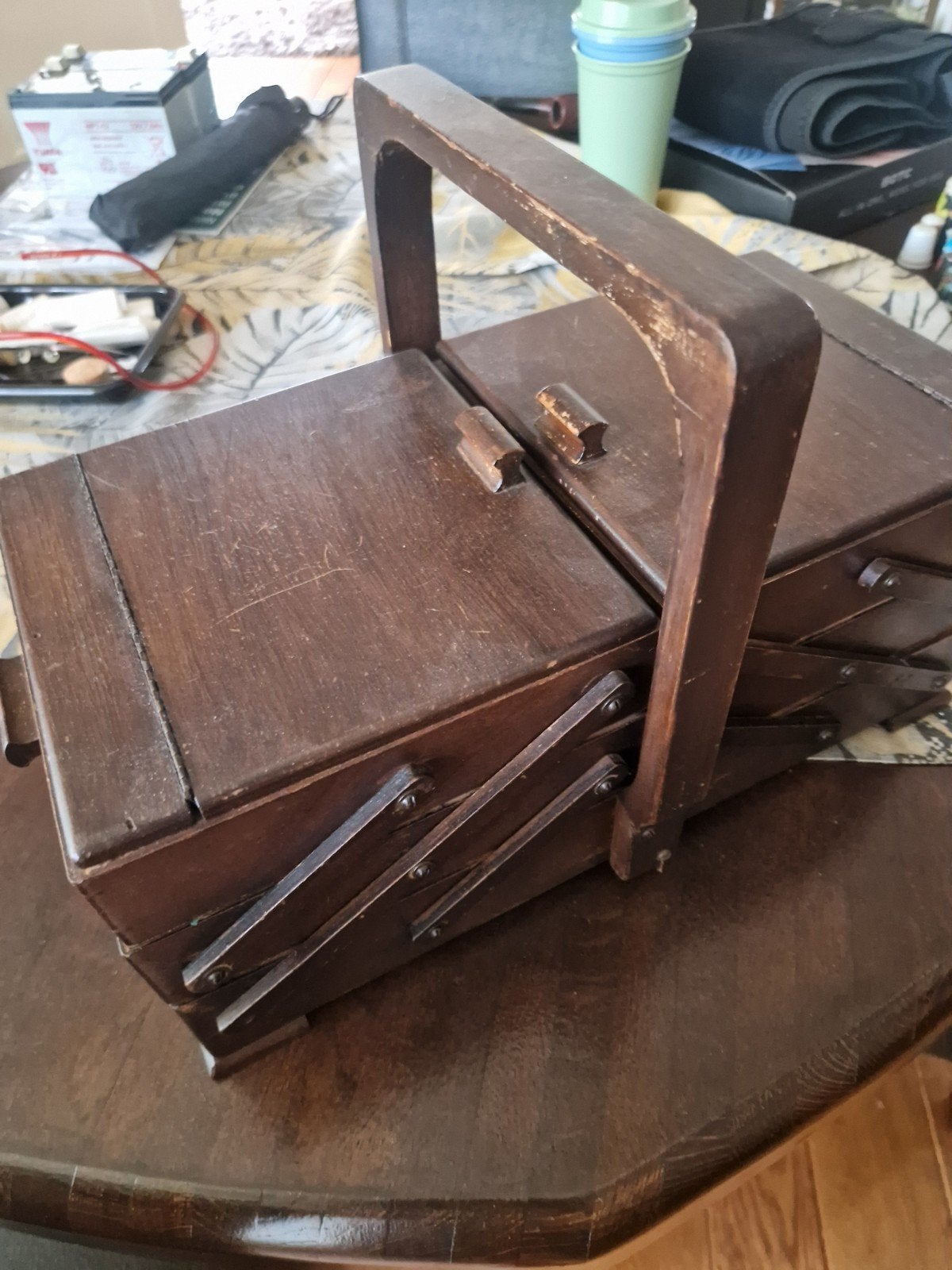 Vintage Naaidoos - Houten Handwerkdoos met Inhoud, Hobby en Vrije tijd, Naaien en Fournituren, Ophalen of Verzenden, Gebruikt