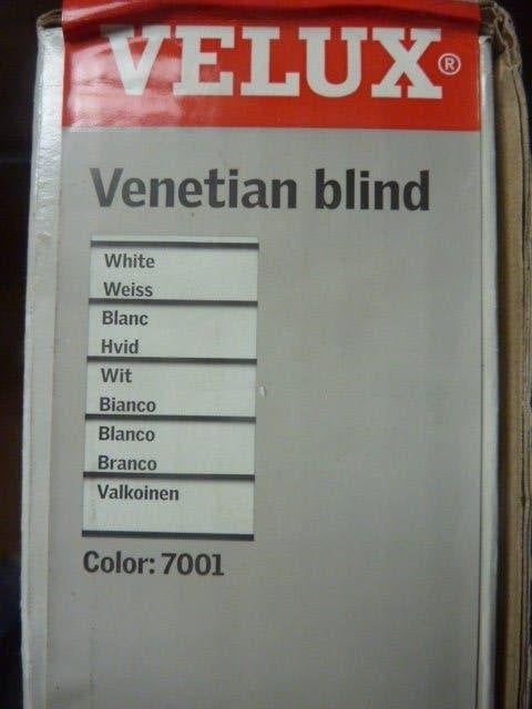 Nieuwe Velux jaloezieën  in diverse maten (C02, M04, S06 etc, Ophalen of Verzenden, Nieuw, Wit, Jaloezie