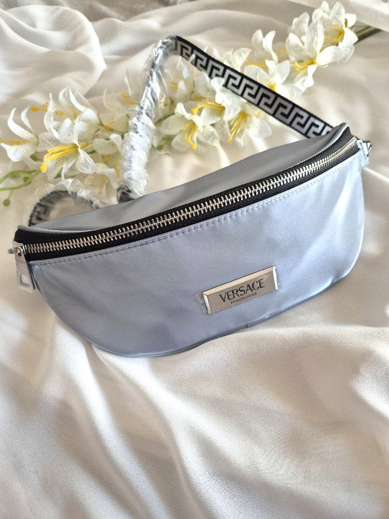 Versace Silver Belt Bag – New with Dust Bag, Ophalen of Verzenden, Nieuw, Zwart, Overige typen
