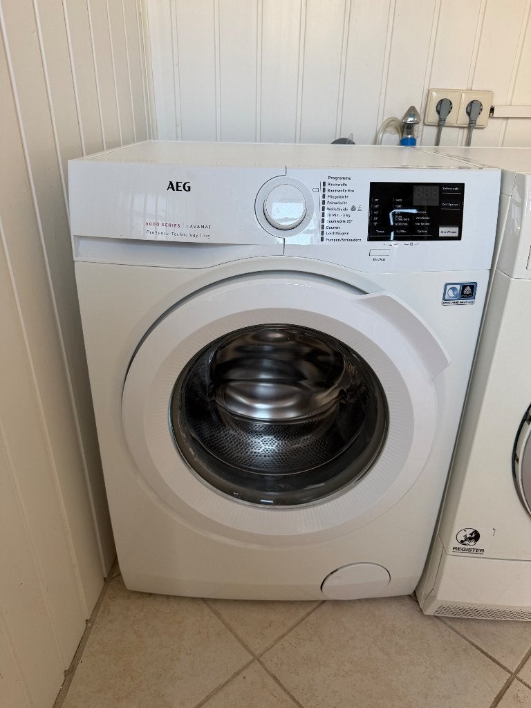 Wasmachine, Witgoed en Apparatuur, Ophalen, Gebruikt, 1200 tot 1600 toeren, 85 tot 90 cm