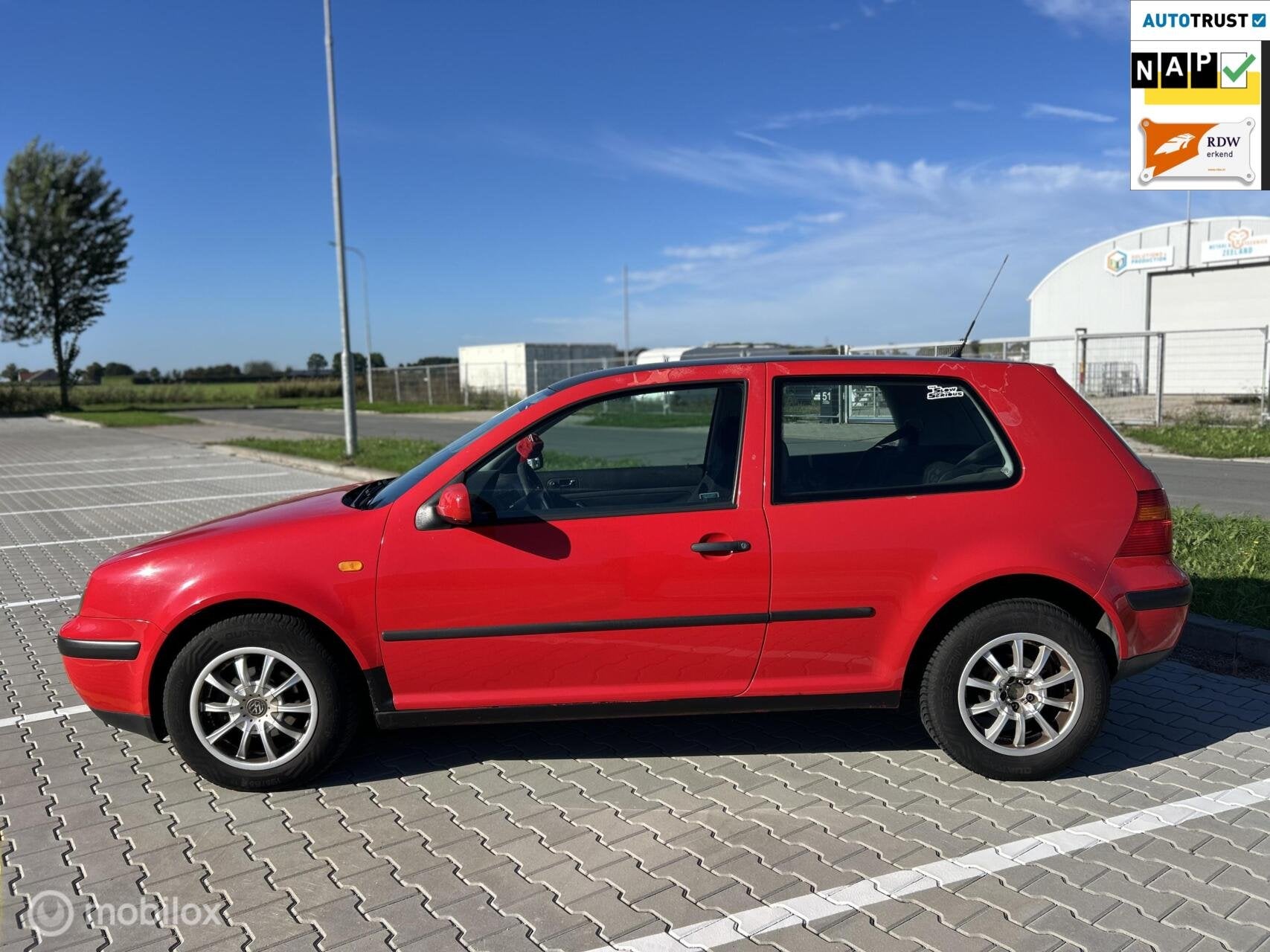 Volkswagen Golf 4 1.6 Comfortline|AIRCO|APK|NAP|, 101 pk, 1049 kg, 4 cilinders, 49 €/maand