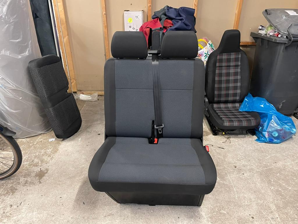Volkswagen Transporter T5 - T6 bank SIMORA, Auto-onderdelen, Interieur en Bekleding, Ophalen, Volkswagen