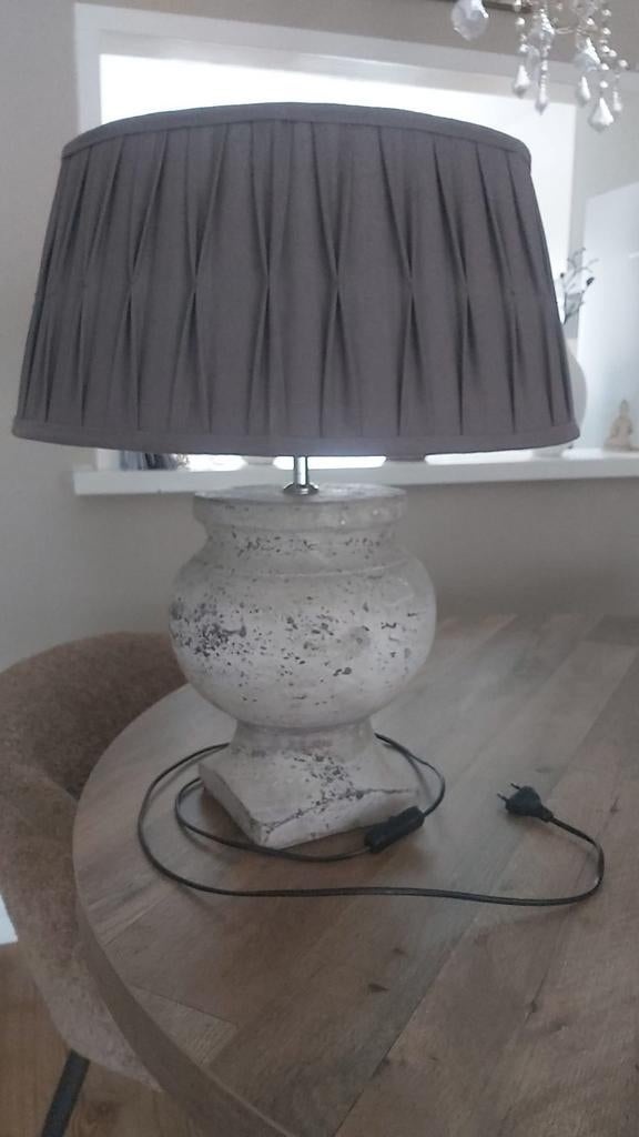 Super mooie grote schemerlamp, Huis en Inrichting, Lampen | Tafellampen, Ophalen of Verzenden, Zo goed als nieuw, 50 tot 75 cm