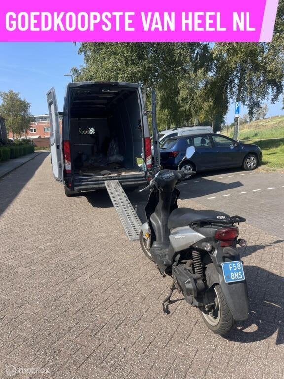 Bestelbus huren iveco/Sprinter/Master + chauffeur! Hilversum, Diensten en Vakmensen