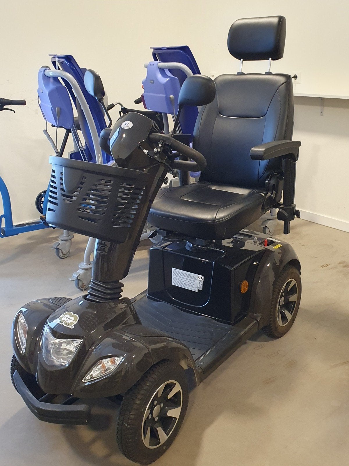 Te koop prima scootmobiel Carpo 4 | Vermeiren, Diversen, Brommobielen en Scootmobielen, Ophalen, Zo goed als nieuw, 16 km/u of meer