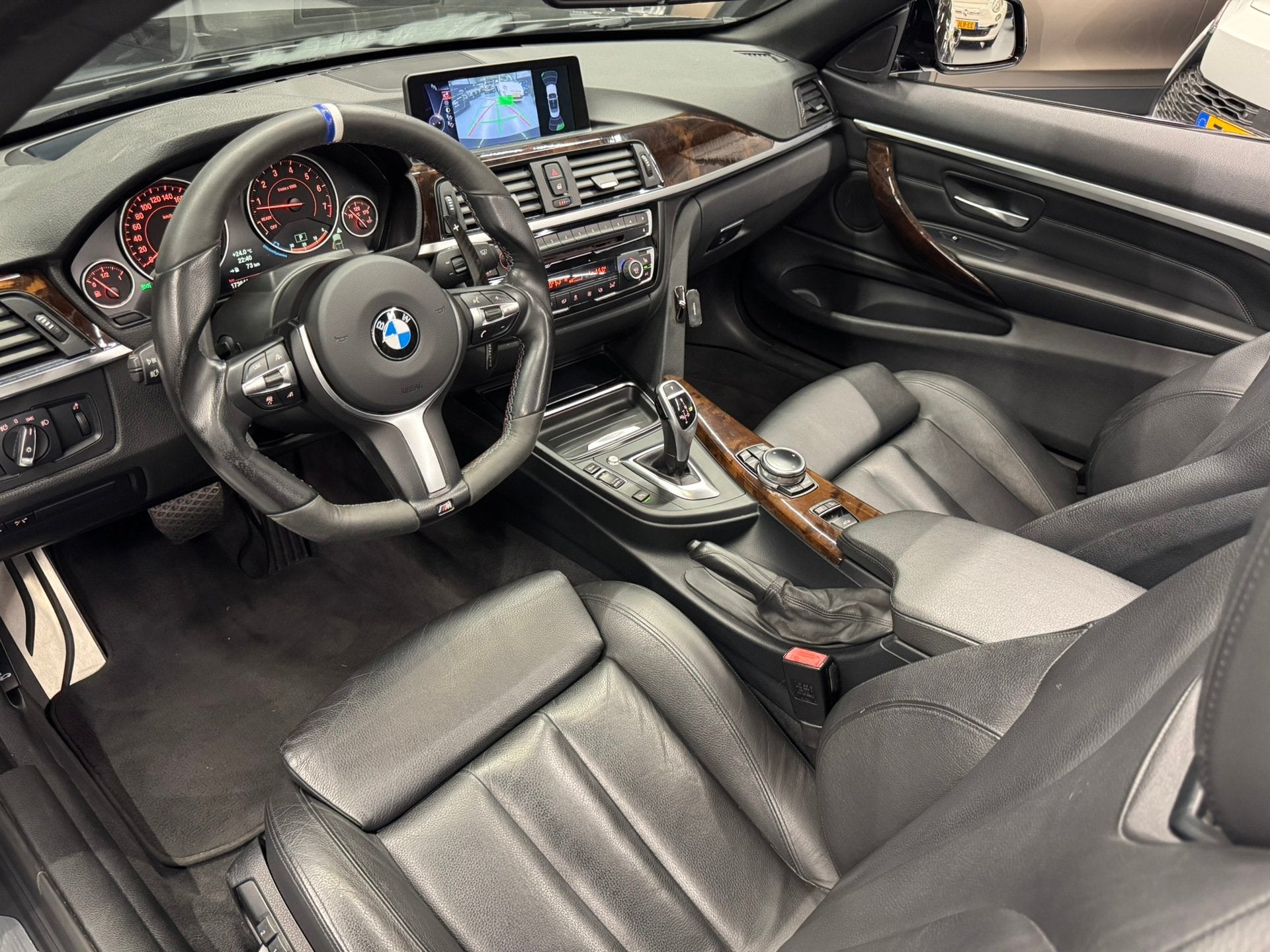 Foto 18 van BMW 4-serie Cabrio 435i M Sport 19''/HUD/NEKVERWARMING