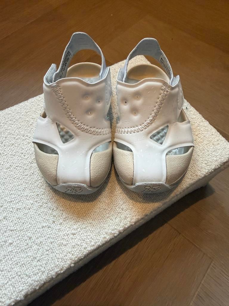 Witte waterschoentjes maat 19,5, Kinderen en Baby's, Ophalen of Verzenden, Gebruikt, Jongetje of Meisje, Schoentjes