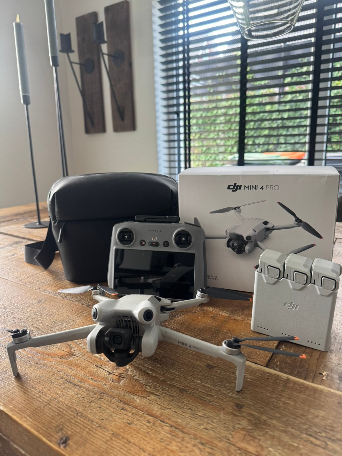DJI mini 4 PRO fly more, Audio, Tv en Foto, Ophalen of Verzenden, Zo goed als nieuw