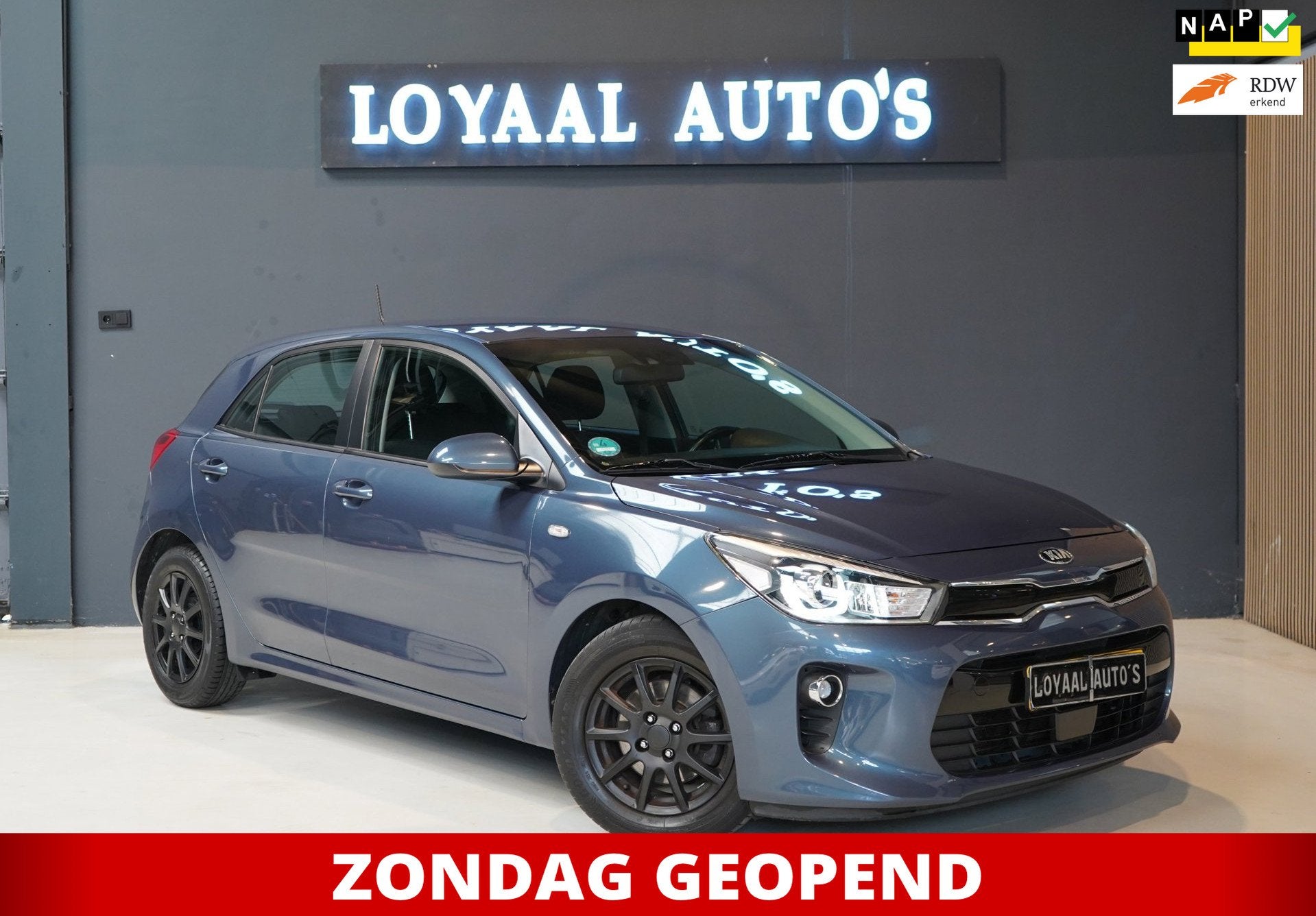 Kia Rio 1.0 TGDI ComfortPlusLine Navigator | ACHTERUITRIJC., Auto's, Voorwielaandrijving, Gebruikt, Euro 6, Blauw