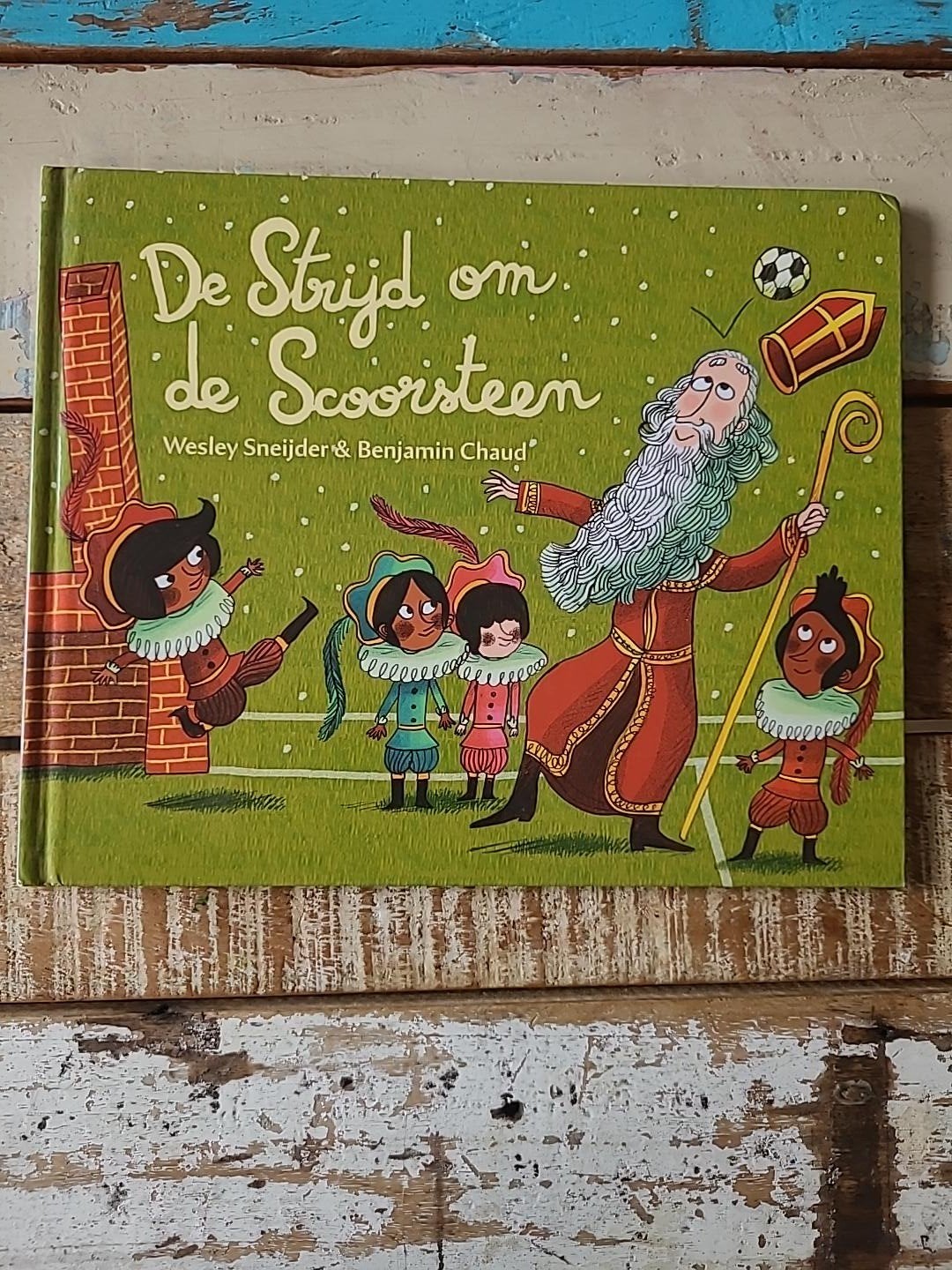 De Strijd om de Schoorsteen  Wesley Sneijder  Benjamin Chau, Ophalen of Verzenden, Zo goed als nieuw, Wesley Sneijder & Benjamin Chaud