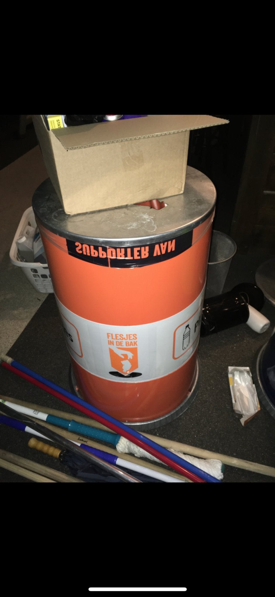 Vuilnisbakken 200 liter voor thuis of bedrijf, 40 liter of meer, Ophalen of Verzenden, Gebruikt, Kunststof