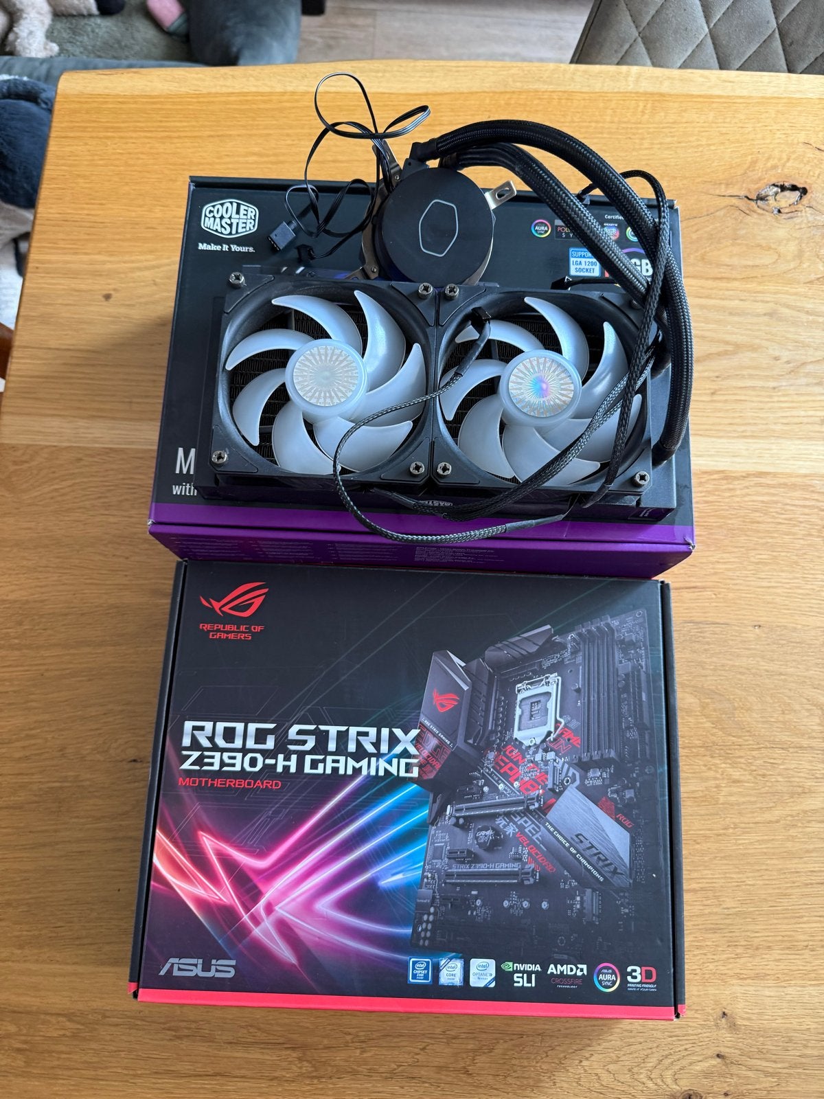 Intel Core i7-9700K CPU, ASUS ROG Strix Z390-H, Ophalen, Zo goed als nieuw, Intel, DDR4