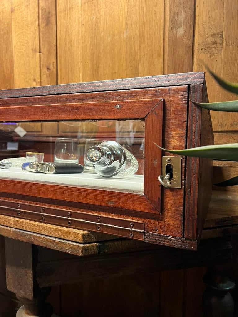 Oude grote toonbank vitrine, display juwelen, Ophalen