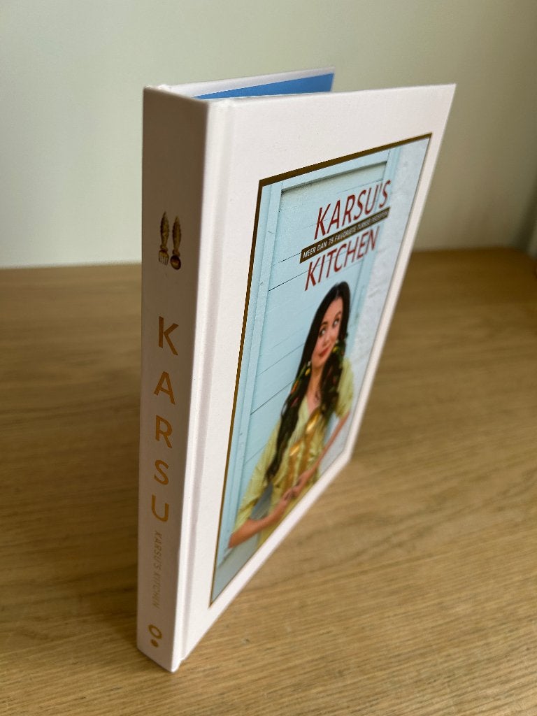 Karsu's Kitchen Kookboek, Ophalen of Verzenden, Zo goed als nieuw