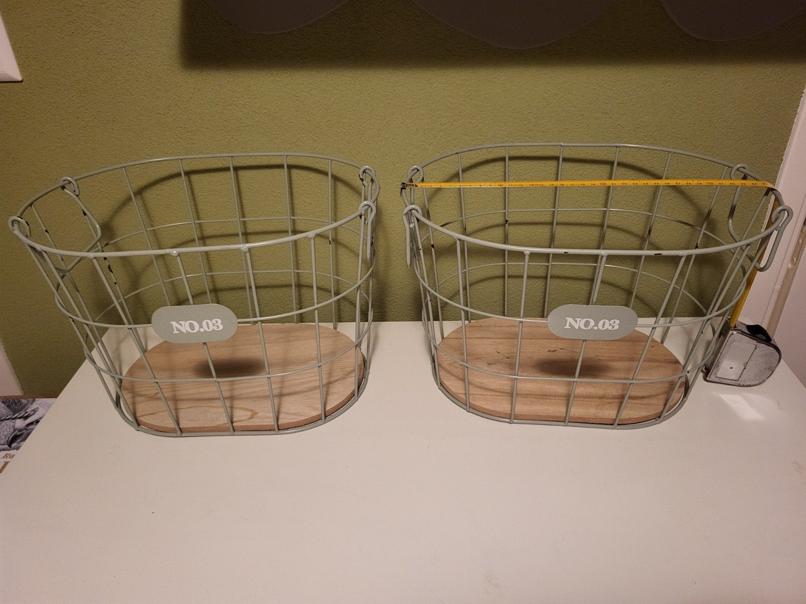 2 metalen manden met houten bodem, Overige materialen, Met handvatten, Mand, Ophalen of Verzenden