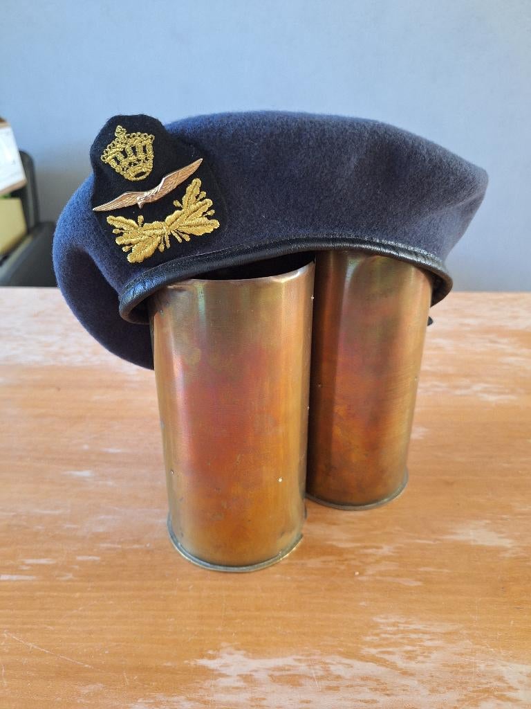 Baret Koninklijke Luchtmacht lagere rangen, Ophalen of Verzenden, Luchtmacht, Nederland, Helm of Baret