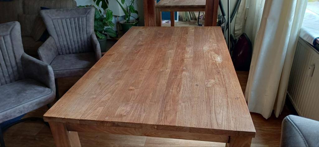 Oerdegelijke robuuste massief eiken eettafel met 4 stoelen, Ophalen, Zo goed als nieuw, Klassiek/ trendy, 4 tot 6 stoelen