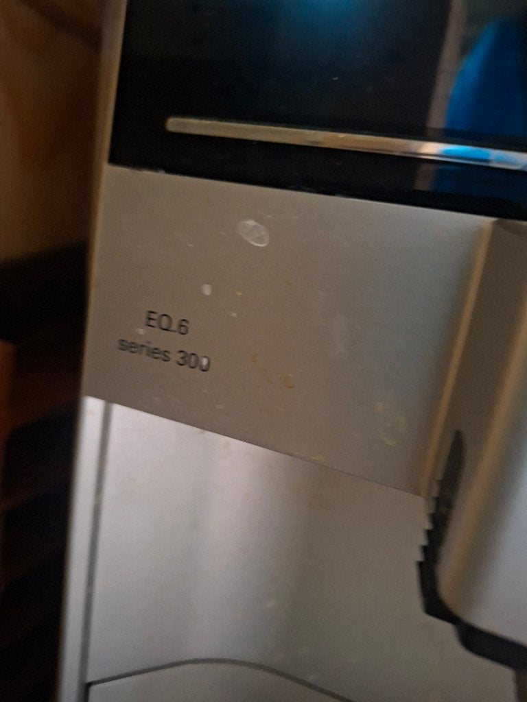 Siemens EQ.6 Series 300 TE603201RW/07 – defect / onderdelen, Witgoed en Apparatuur, Ophalen, Koffiemachine