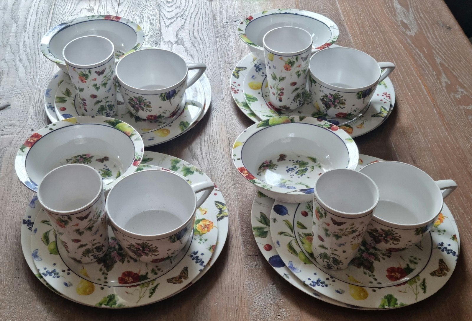 janneke brinkman 4 persoons mepal servies, Caravans en Kamperen, Ophalen of Verzenden