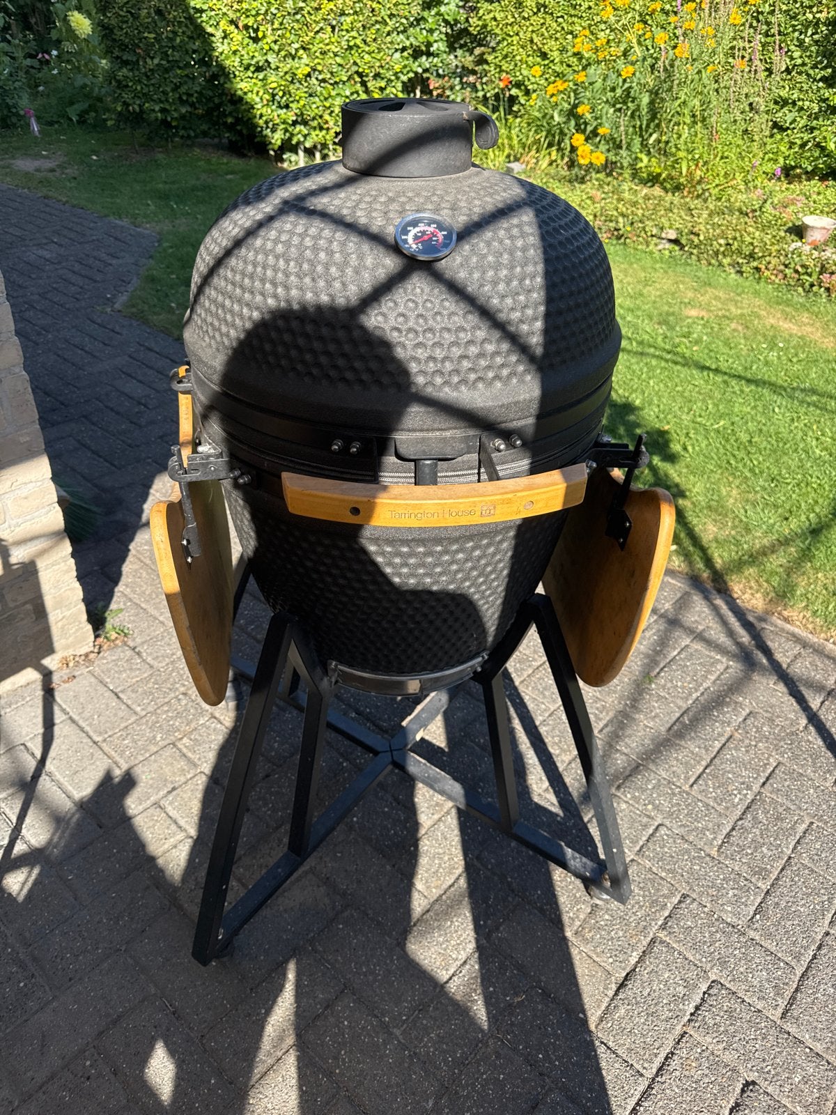 Kamado BBQ - Tarrington House, Tuin en Terras, Ophalen, Gebruikt