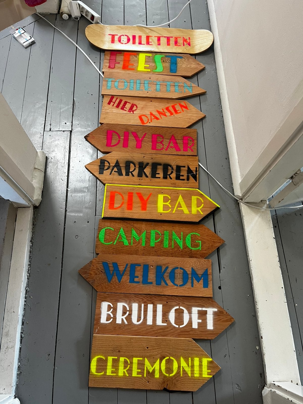 Festival bruiloft wegwijs bordjes, Ophalen of Verzenden, Zo goed als nieuw