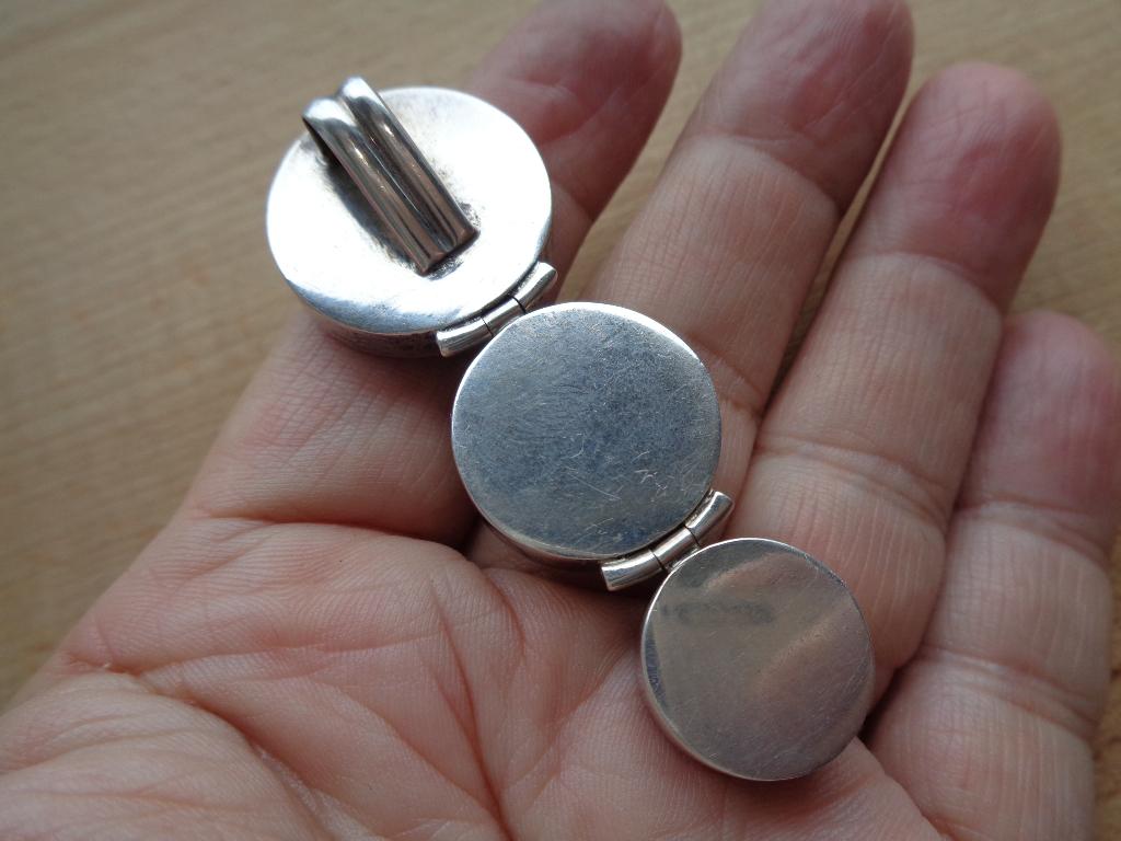 zilveren grote hanger met gekleurde wol in hars [433], Verzenden, Zo goed als nieuw, Zilver, Zilver