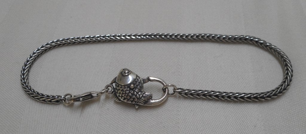 Zilveren Trollbeads armband met vis sluiting nr.1891