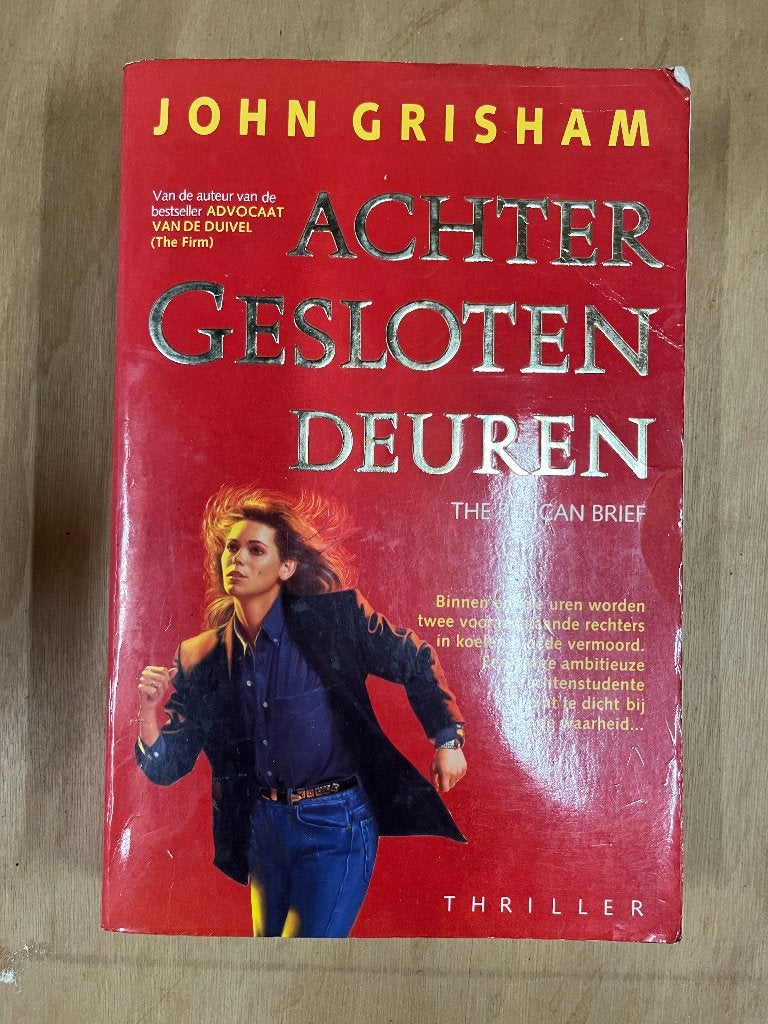 Boek: Achter gesloten deuren, John	Grisham, Ophalen of Verzenden, Gelezen, John Grisham, Amerika