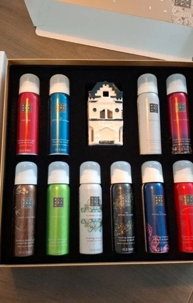 Rituals 25 jaar Giftset - Doucheschuim Collectie, Sieraden, Tassen en Uiterlijk, Ophalen of Verzenden, Nieuw, Bad & Douche