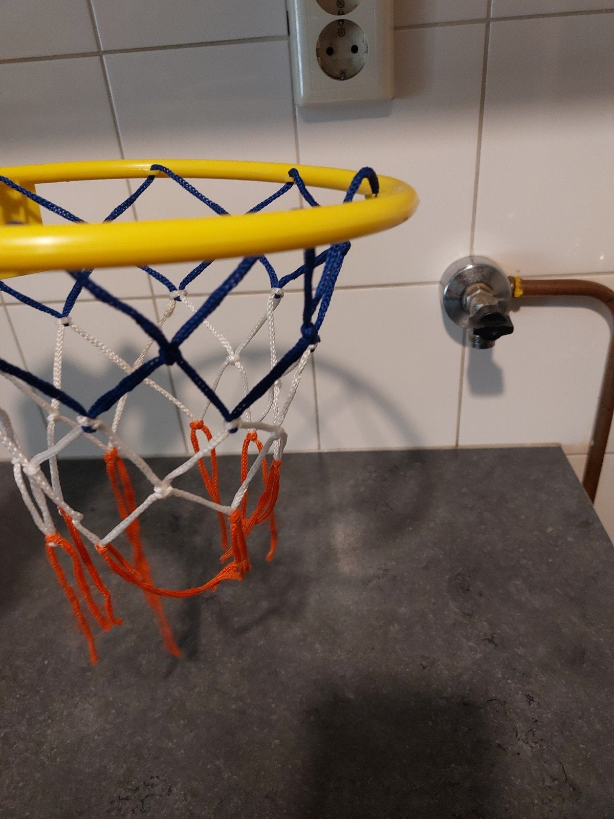 Mini basketbalnet voor deur of muur, Sport en Fitness, Ophalen of Verzenden, Zo goed als nieuw, Ring, Bord of Paal