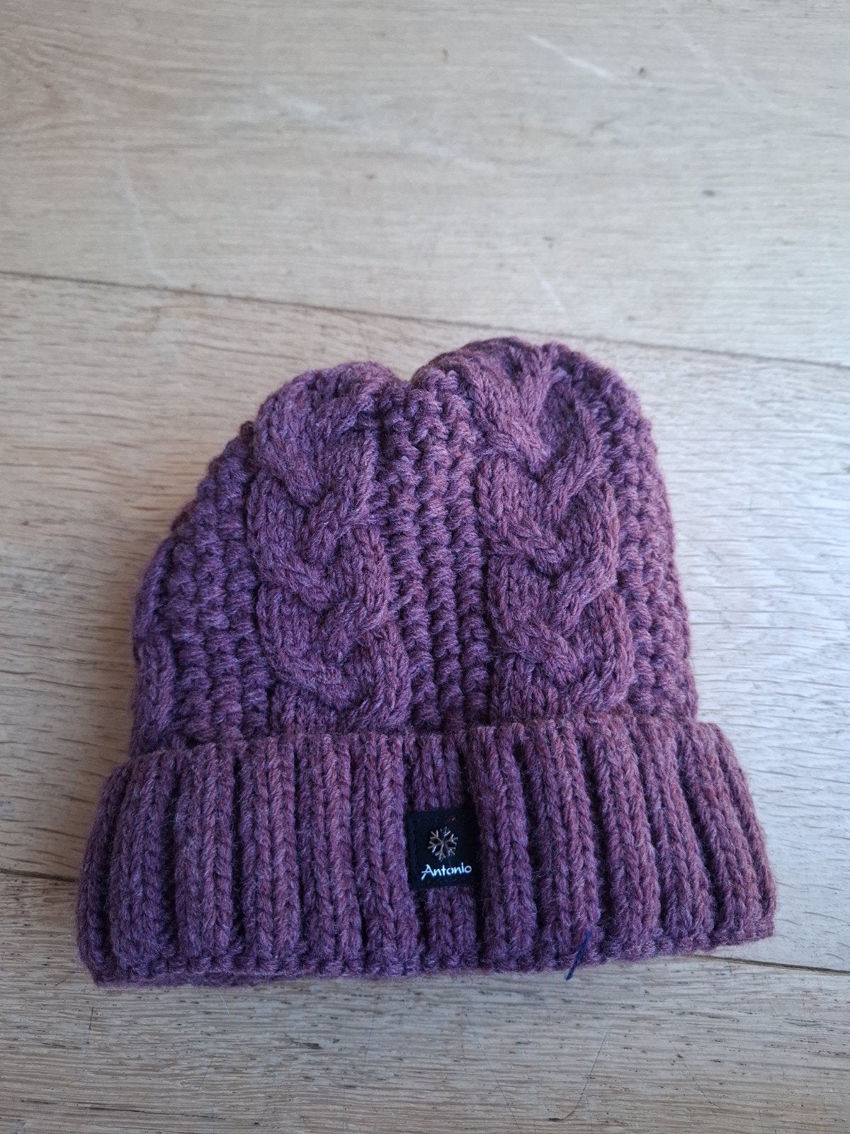 Muts Antonio paars gebreid met fleece voering, Maat 38/40 (M), Antonio, Ophalen of Verzenden, Zo goed als nieuw