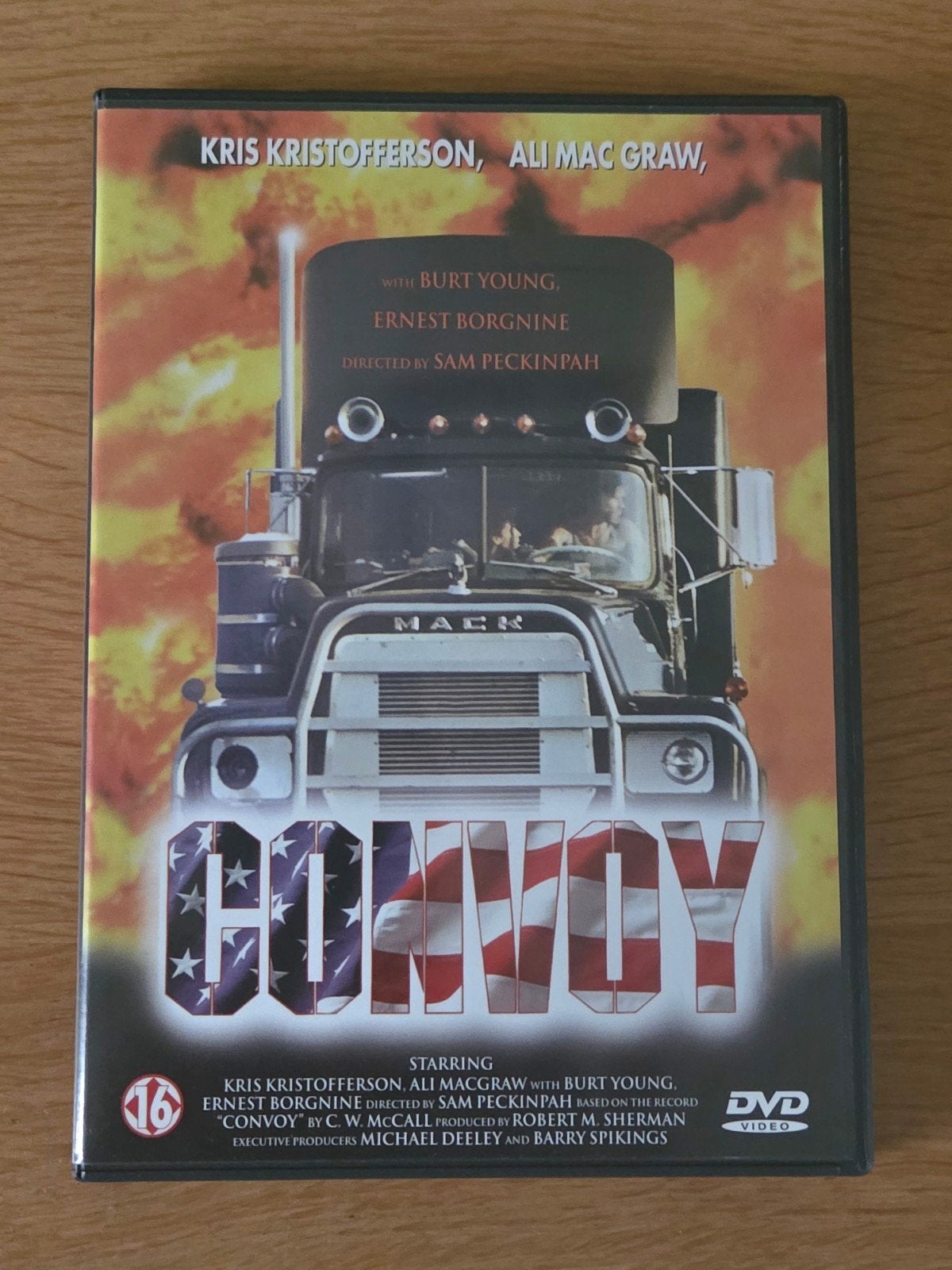 Convoy, Vanaf 16 jaar, Ophalen of Verzenden, Gebruikt, Overige genres